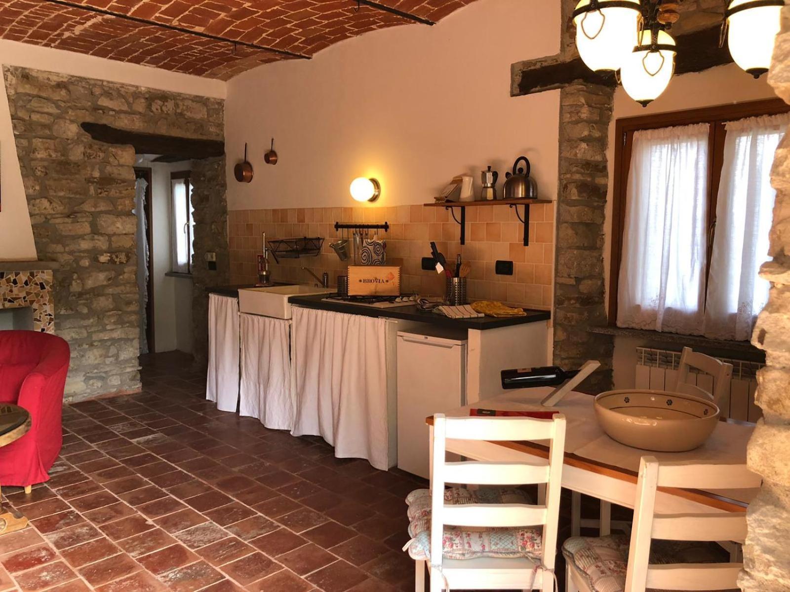 Casa Domenica - Home&More Monastero Bormida Luaran gambar